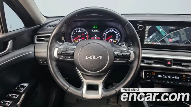 Kia K5 — Фото автомобиля 13