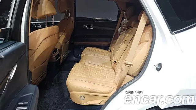 Genesis GV80 — Фото автомобиля 17