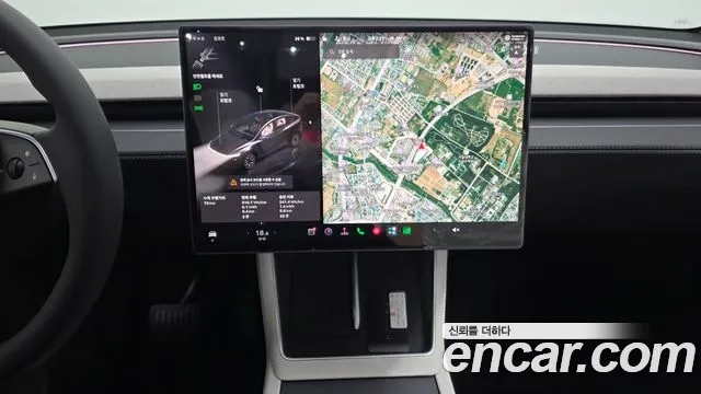 Tesla Model Y — Фото автомобиля 15