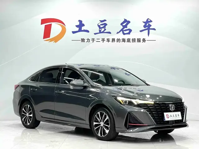 Changan Eado — Фото автомобиля 3