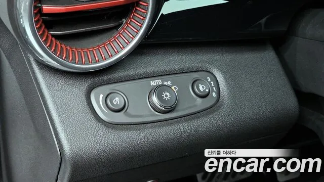 ChevroletGMDaewoo Trax Trax Кроссовер — Фото автомобиля 16