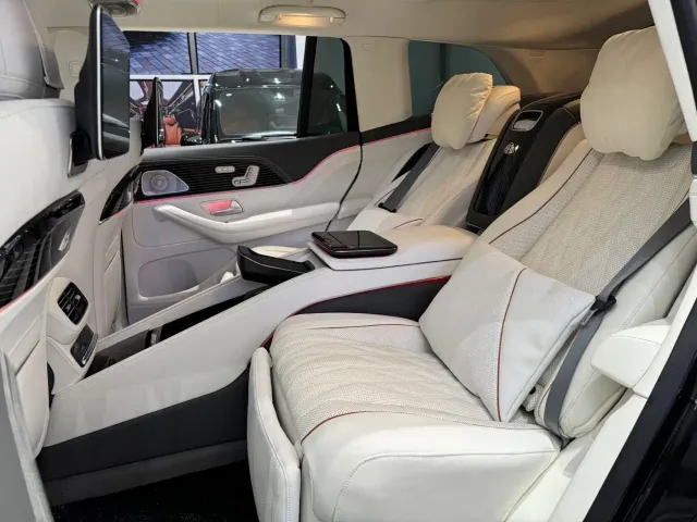 Mercedes-Benz GLS-Class — Фото автомобиля 15
