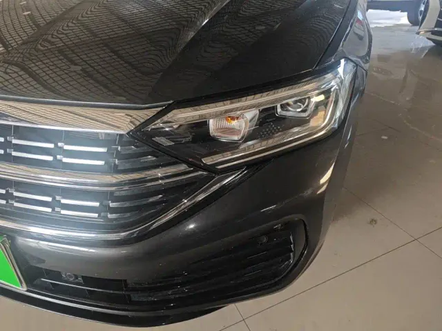 Volkswagen Sagitar — Фото автомобиля 18