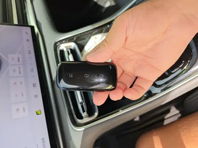Geely Galaxy A7 — Фото автомобиля 16