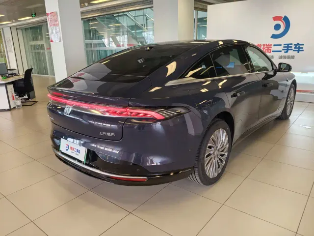 Buick Electra L7 — Фото автомобиля 27