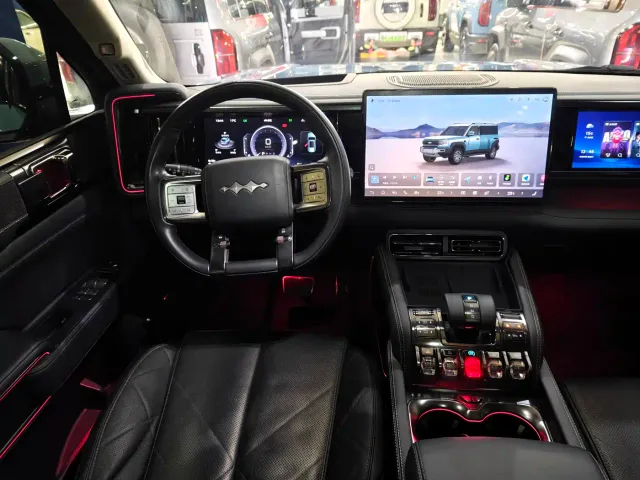 BYD FangChengBao Leopard 5 — Фото автомобиля 16