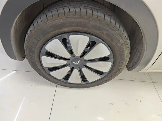 Wuling Bingo — Фото автомобиля 22