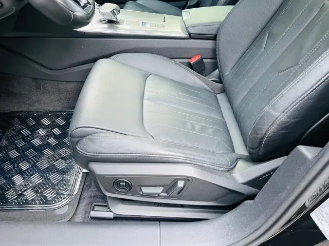 Audi A6L — Фото автомобиля 9
