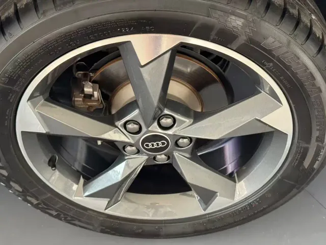Audi Q3 — Фото автомобиля 5