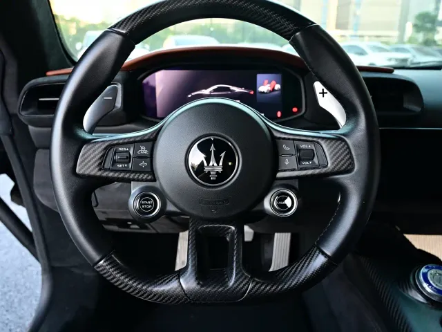 Maserati MC20 — Фото автомобиля 15