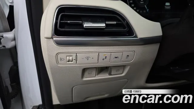 Hyundai Palisade Palisade Дизель 2.2 2WD — Фото автомобиля 13