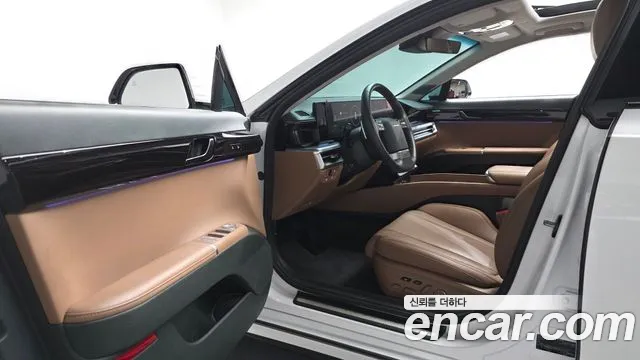 Hyundai Grandeur GN7 — Фото автомобиля 15