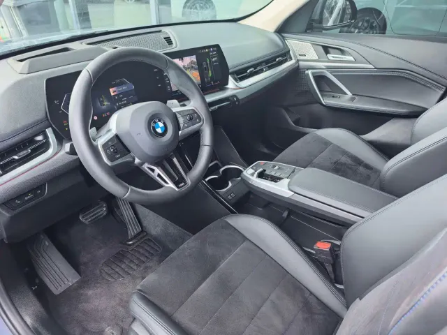 BMW X1 — Фото автомобиля 12
