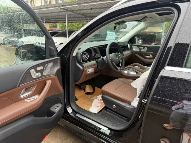 Mercedes-Benz GLE L — Фото автомобиля 16