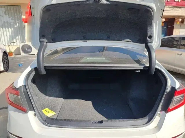 Honda Accord — Фото автомобиля 18