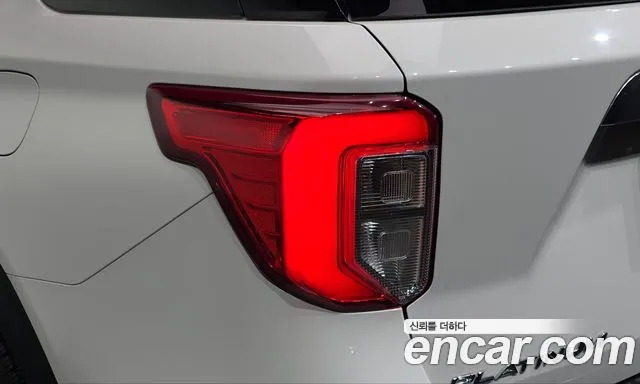 Ford Explorer 6th Gen — Фото автомобиля 8
