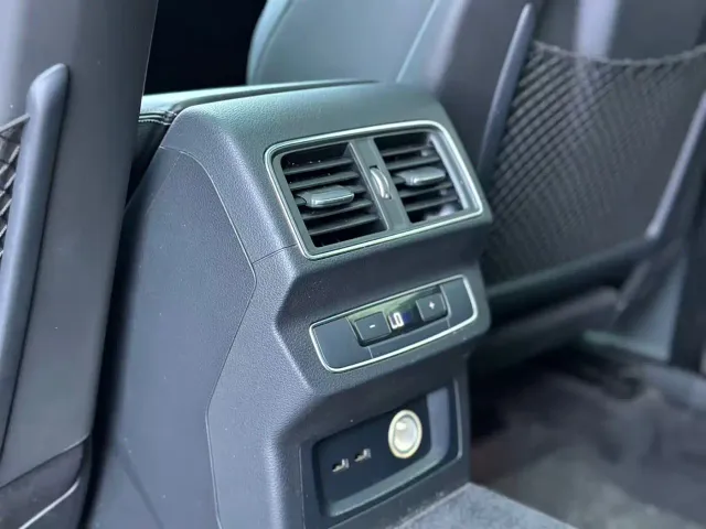 Audi Q5L Sportback — Фото автомобиля 13