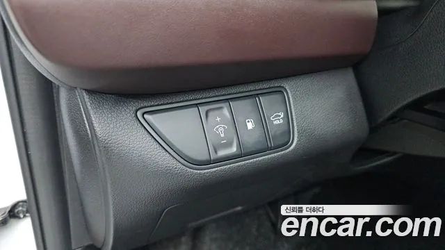 Genesis G70 — Фото автомобиля 14