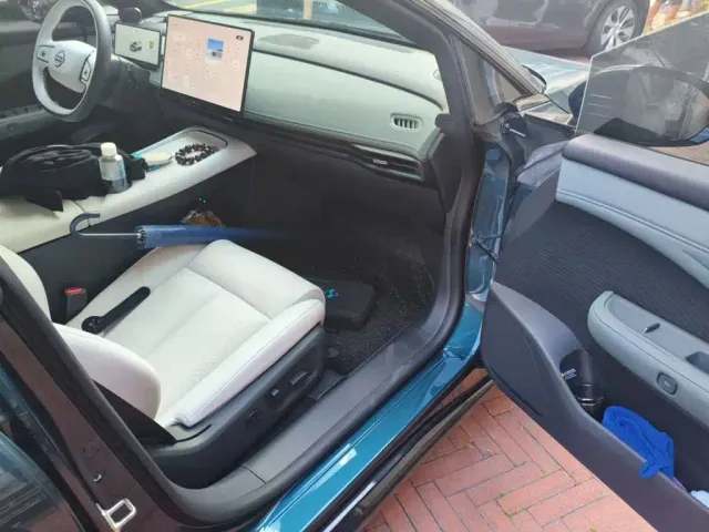 Nissan N7 — Фото автомобиля 19