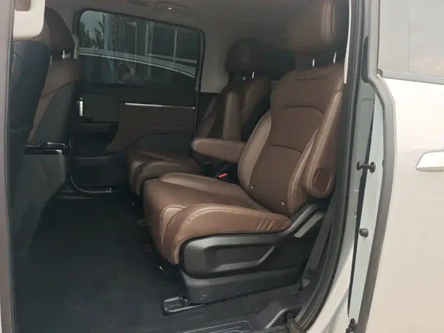 Wuling Starlight 730 — Фото автомобиля 16