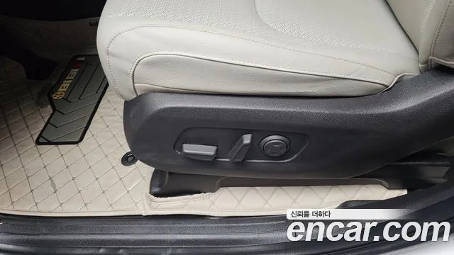 Kia Canival Carnival 4 поколение Бензин 7 мест Noblesse — Фото автомобиля 30