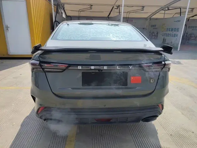 Geely Binrui — Фото автомобиля 5