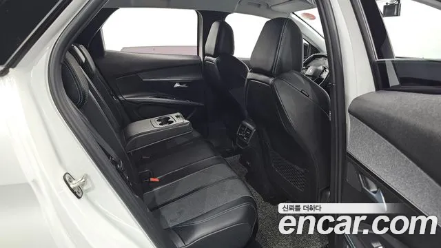 Peugeot 3008 — Фото автомобиля 23