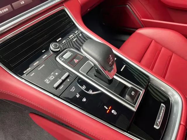 Porsche Panamera — Фото автомобиля 13