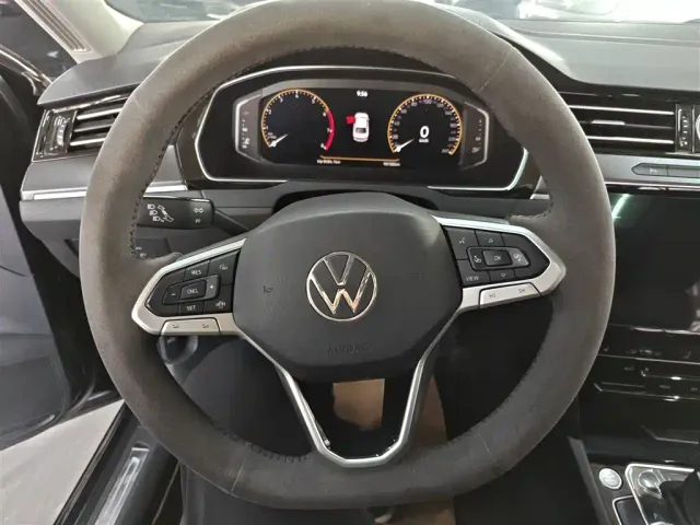 Volkswagen Magotan — Фото автомобиля 14