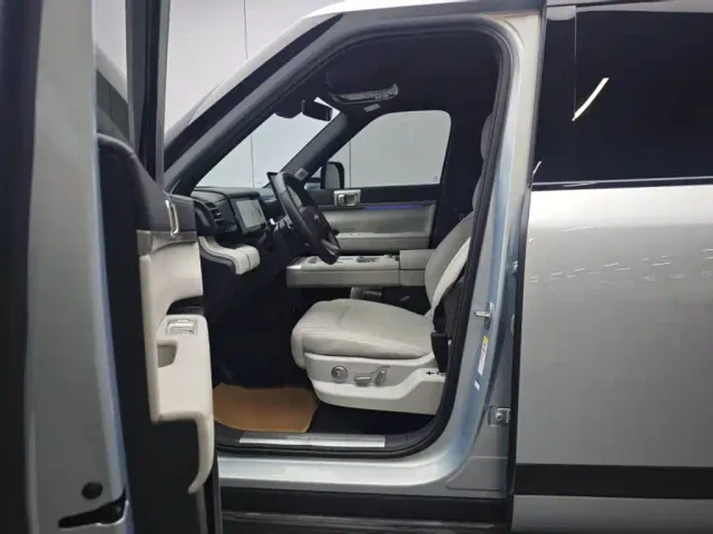 BYD FangChengBao Titanium 7 — Фото автомобиля 17