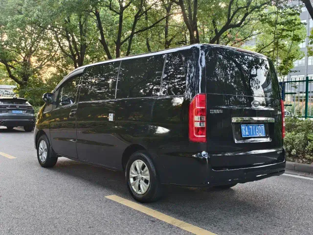 JAC Refine M3 — Фото автомобиля 6
