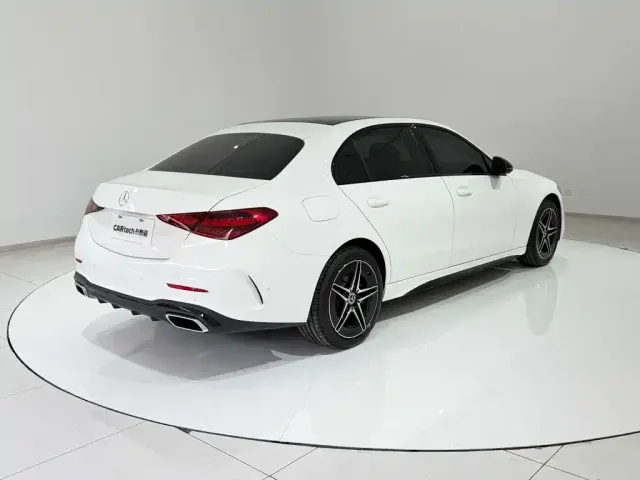 Mercedes-Benz C-Class — Фото автомобиля 27