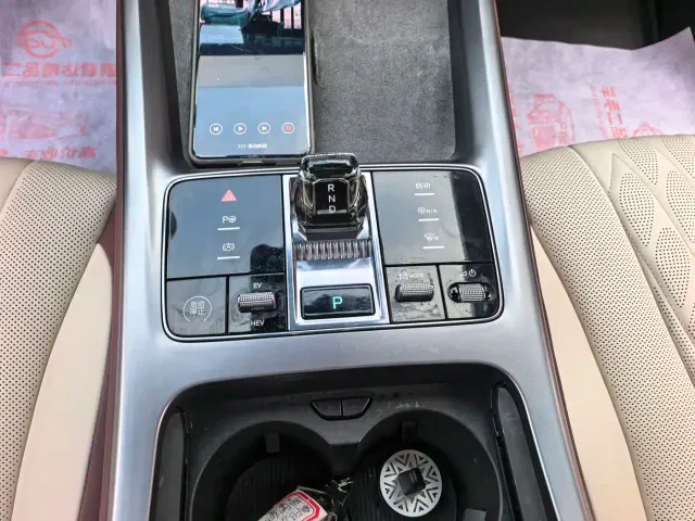 BYD Seal — Фото автомобиля 12