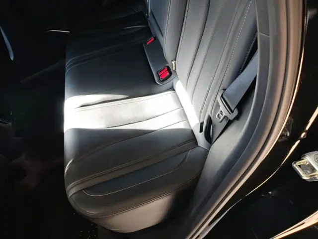 Geely Xingyue L — Фото автомобиля 16