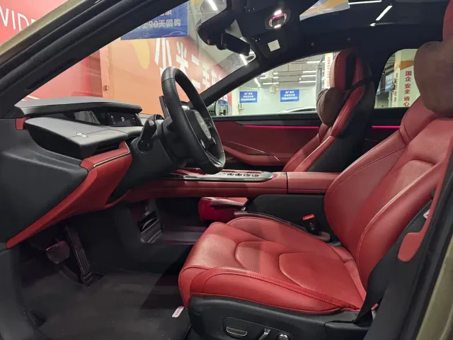 Xiaomi SU7 — Фото автомобиля 22