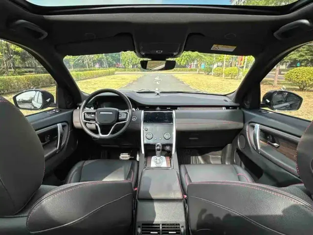 Land Rover Discovery Sport — Фото автомобиля 5