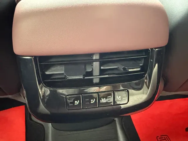 BYD Seal 07 DM-i — Фото автомобиля 6