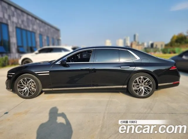 Genesis G90 RS4 — Фото автомобиля 2