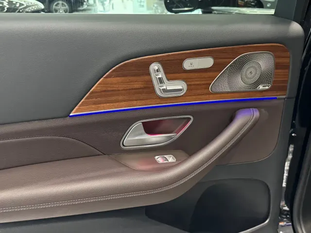 Mercedes-Benz GLS-Class — Фото автомобиля 15