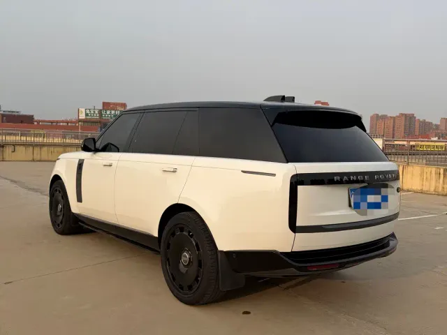 Land Rover Range Rover — Фото автомобиля 4