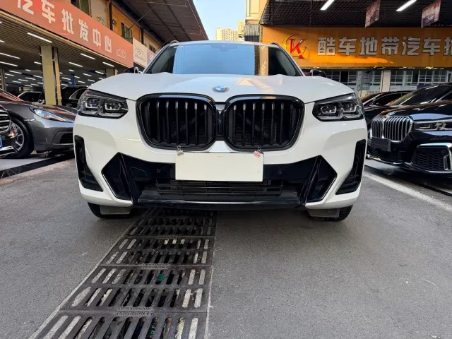 BMW X3 — Фото автомобиля 2