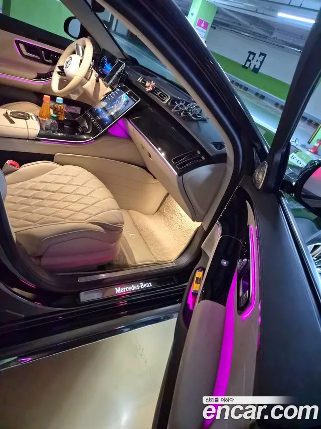 Mercedes-Benz S-Class — Фото автомобиля 13