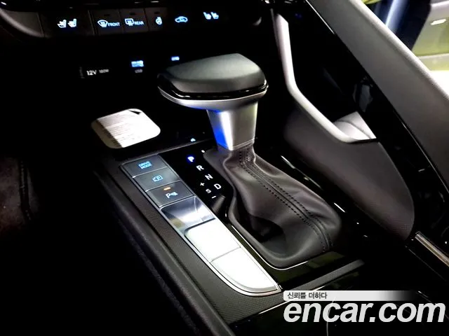 Hyundai Avante — Фото автомобиля 9
