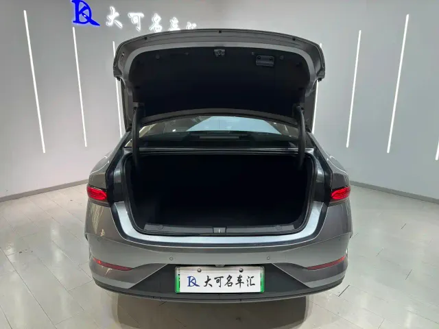 BYD Qin PLUS — Фото автомобиля 16