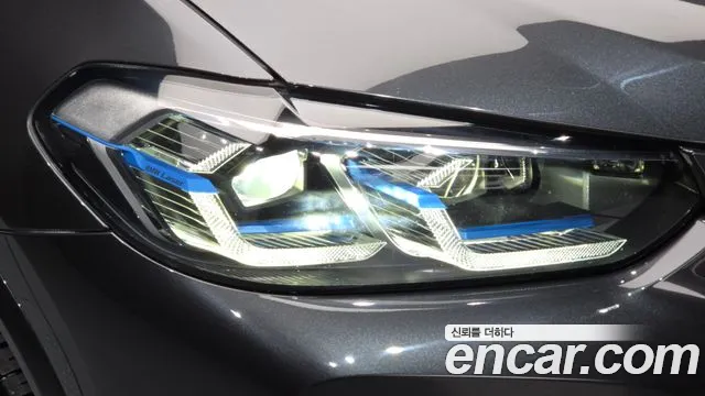 BMW X4 xDrive20i M Sport Pro — Фото автомобиля 21