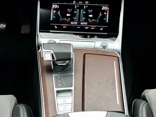 Audi A6L — Фото автомобиля 11