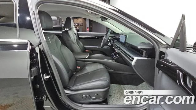 Hyundai Grandeur GN7 — Фото автомобиля 12