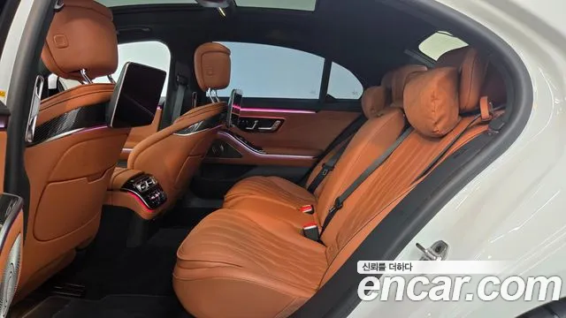 Mercedes-Benz S-Class S-класс W223 — Фото автомобиля 12
