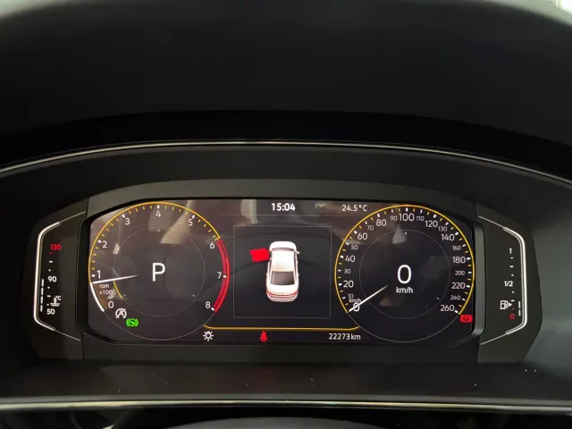 Volkswagen Passat — Фото автомобиля 7