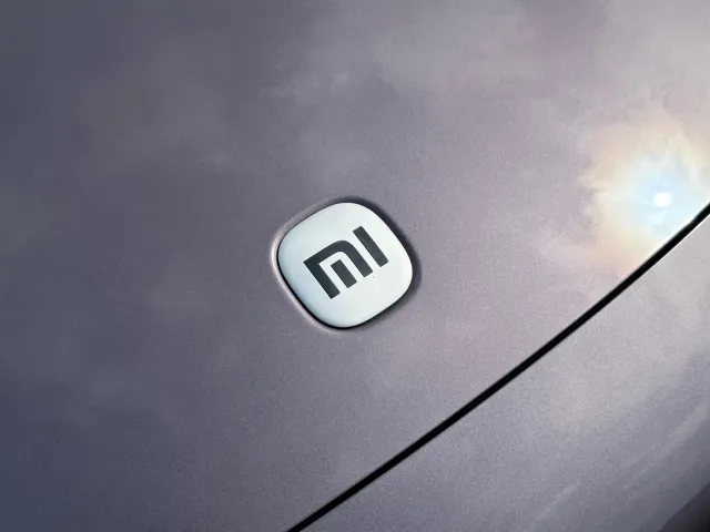 Xiaomi SU7 — Фото автомобиля 16